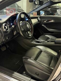 مێرسێدس بێنز CLA